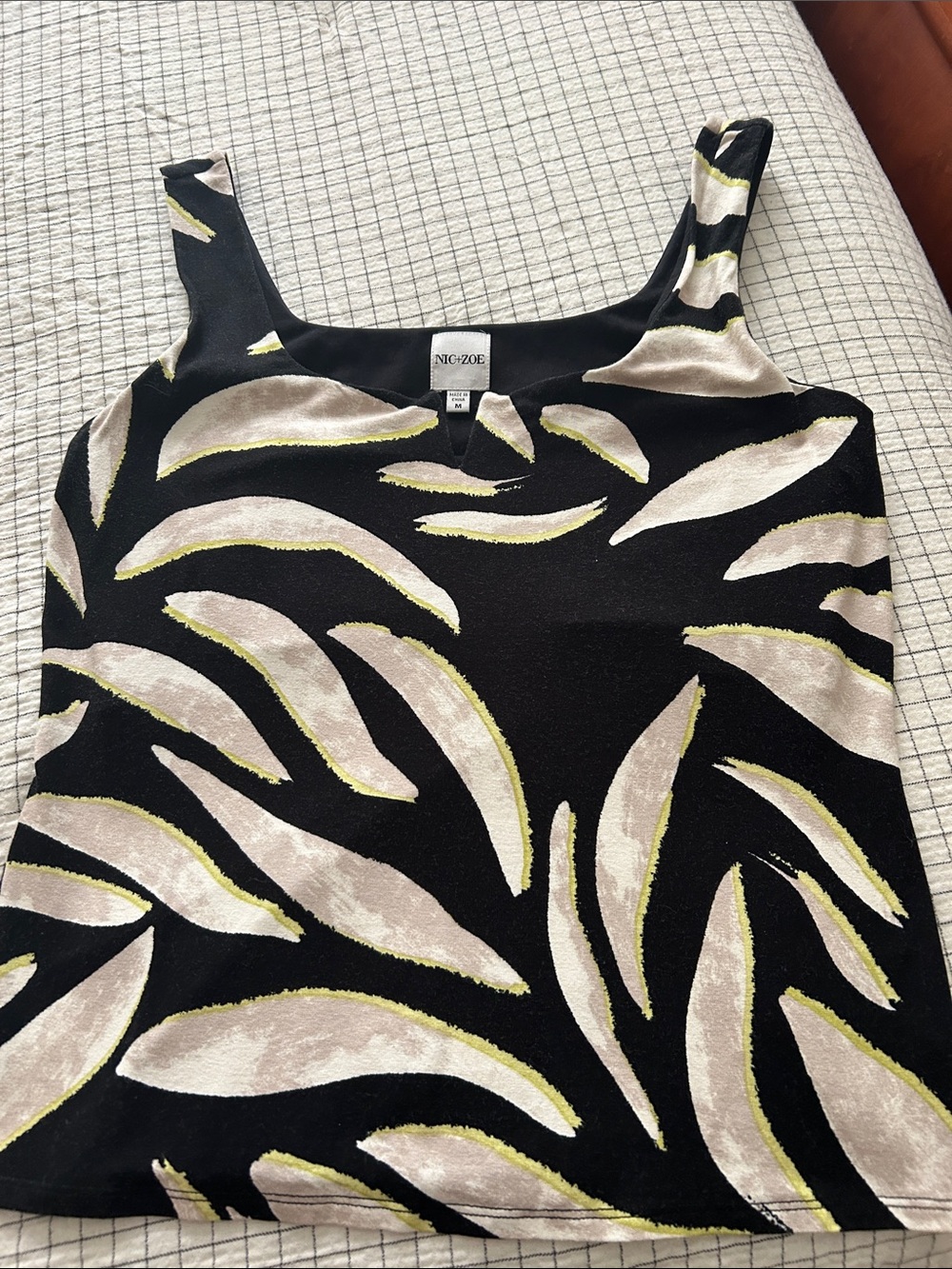 NIC+ZOE Black Scoop Neck Tank with Cream and Lime Accents